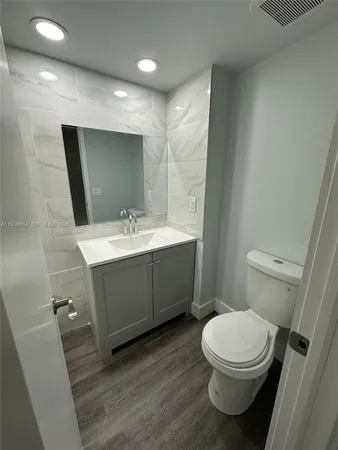 $2,300 | 6601 Winfield Boulevard, Unit A 5, Margate, FL 33063