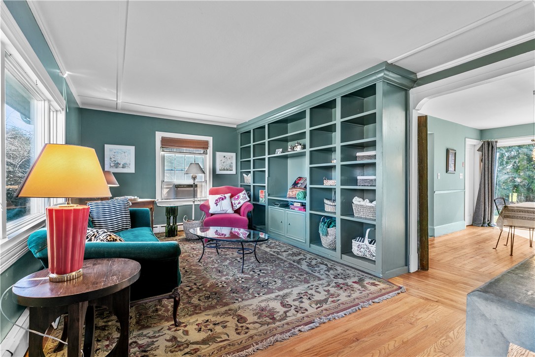 31 Reed Street Tiverton, RI 02878 - Photo 4 of 32
