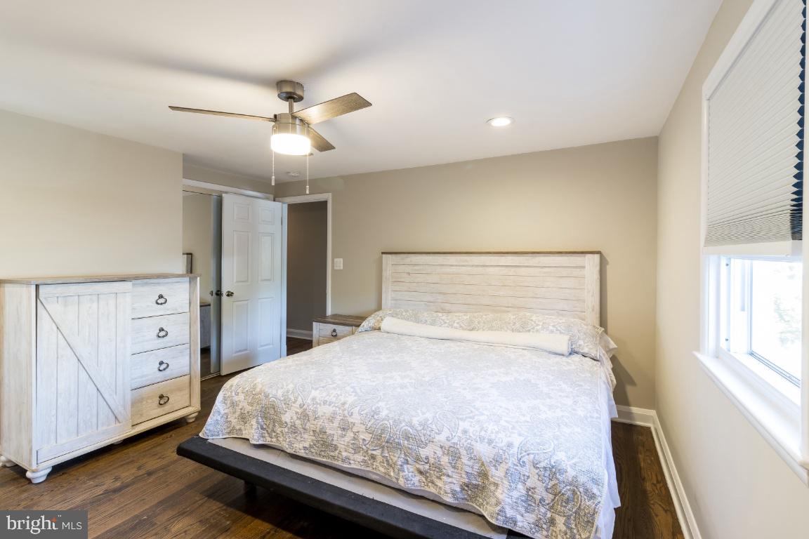 11 Croftley Road Lutherville-Timonium, MD 21093 - Photo 19 of 42 Primary Bedroom