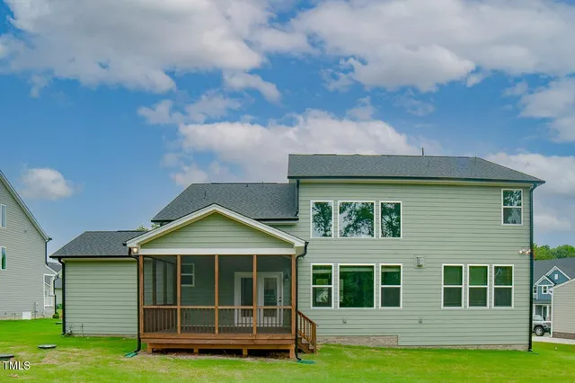 $899,960 | 1 Northpointe Farms Trail, Efland, NC 27243