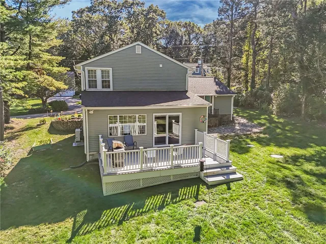 $669,900 | 181 Highland Avenue, Warwick, RI 02886