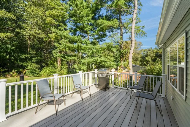 $669,900 | 181 Highland Avenue, Warwick, RI 02886