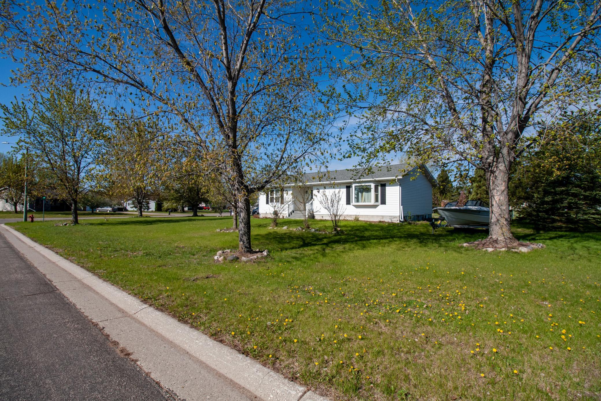 720 6th Drive Northwest Perham, MN 56573 - Photo 5 of 51