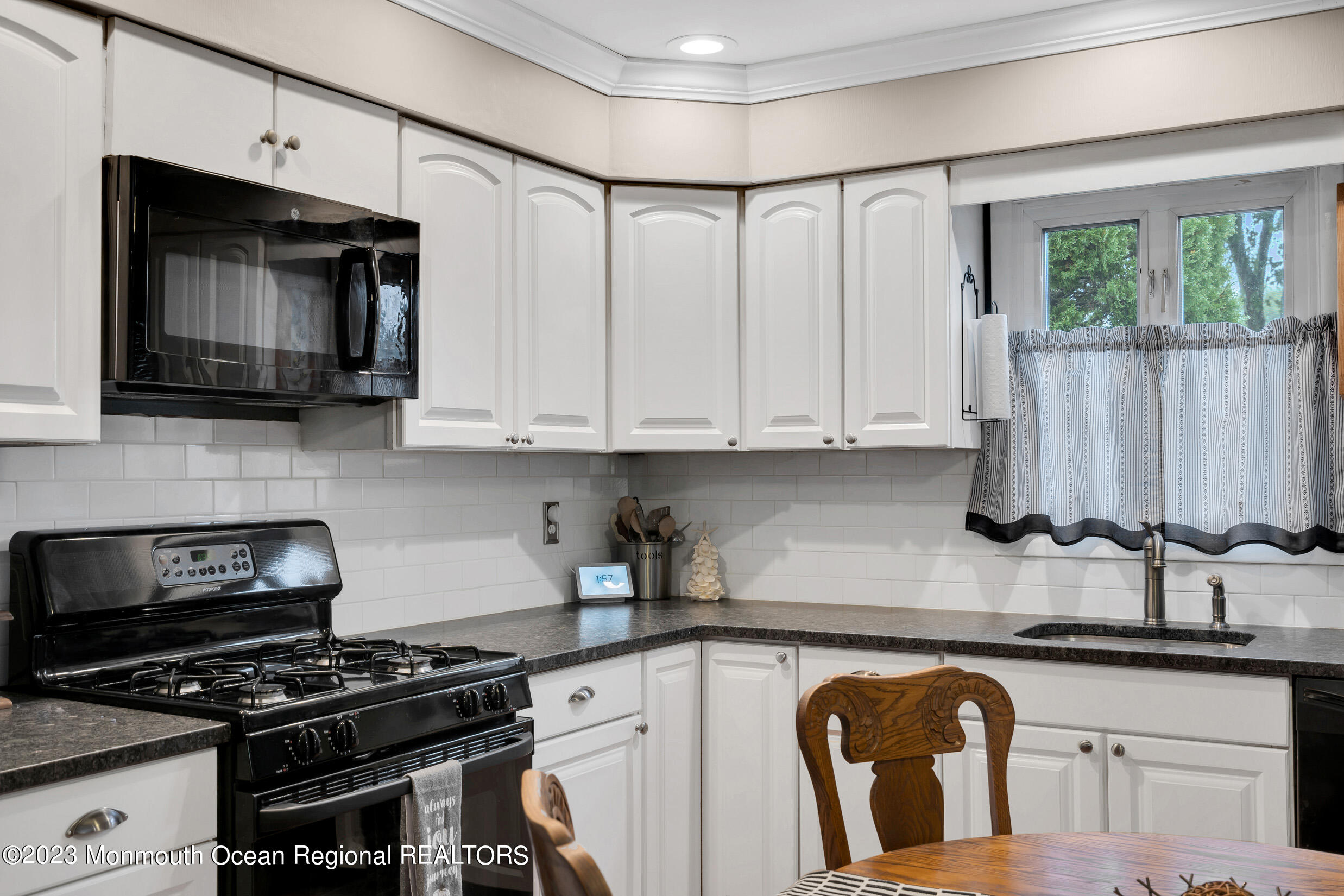 47 Carlisle Road Toms River, NJ 08757 - Photo 21 of 40 2 (20)