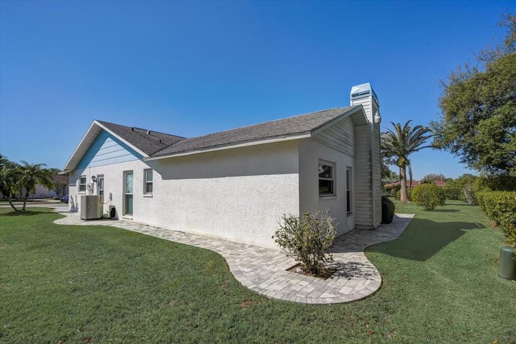 10721 Tonapa Loop Port Richey, FL 34668 - Photo 34 of 44 Gallery Image 34