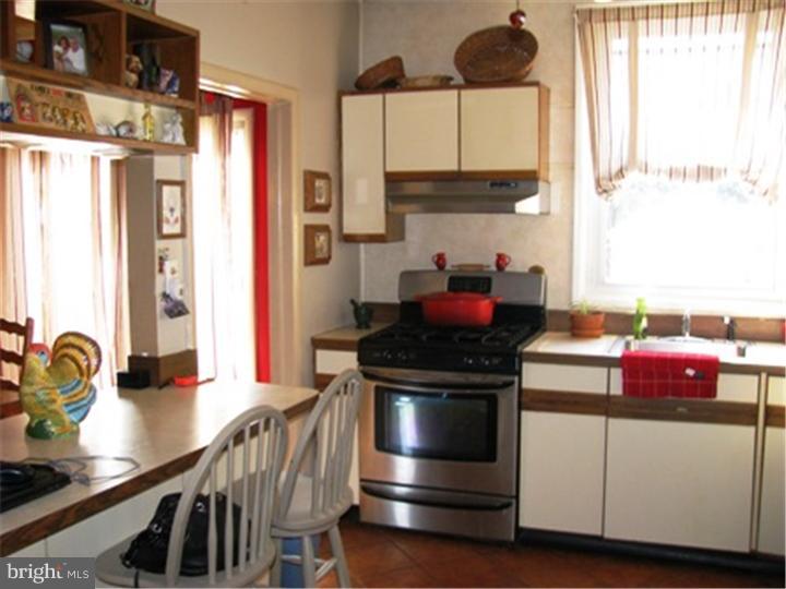 301 Blue Ridge Road Plymouth Meeting, PA 19462 - Photo 2 of 14 Kitchen