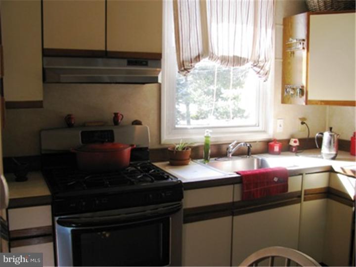 301 Blue Ridge Road Plymouth Meeting, PA 19462 - Photo 3 of 14 Kitchen