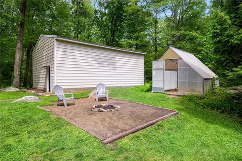 $599,900 | 210 Keach Pond Drive, Glocester, RI 02814