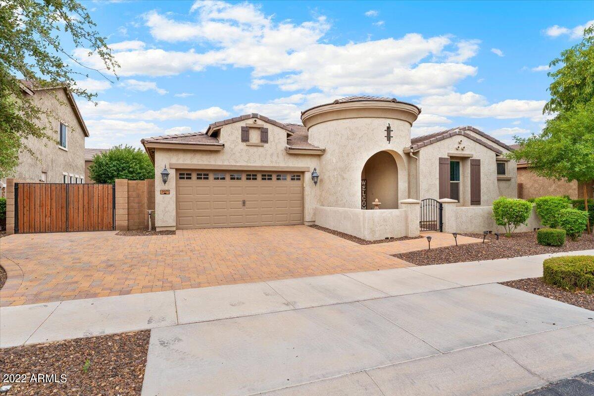 20171 Rosa Road Queen Creek, AZ 85142 - Photo 1 of 68 Front w/RV gate