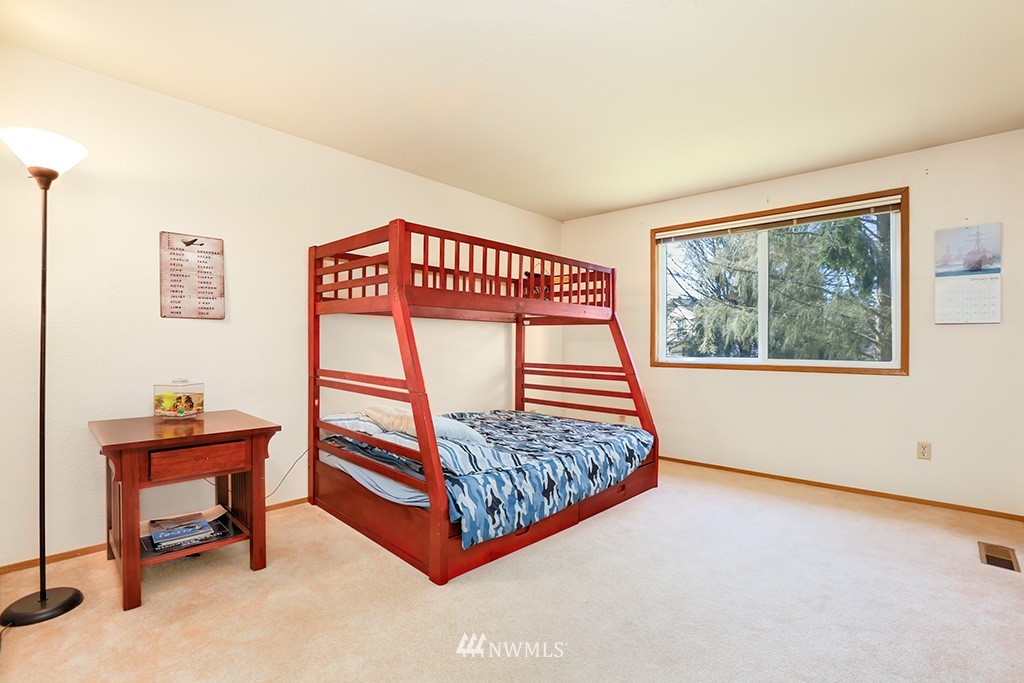 23520 20th Avenue Southeast Bothell, WA 98021 - Photo 11 of 25