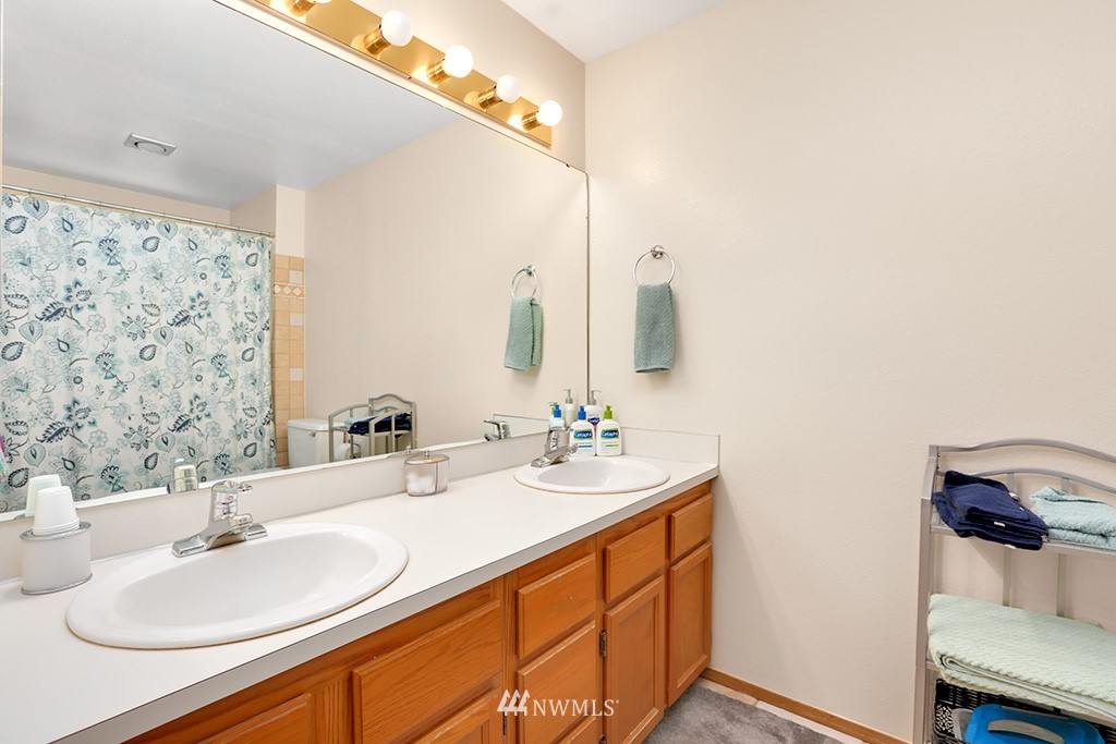 23520 20th Avenue Southeast Bothell, WA 98021 - Photo 17 of 25