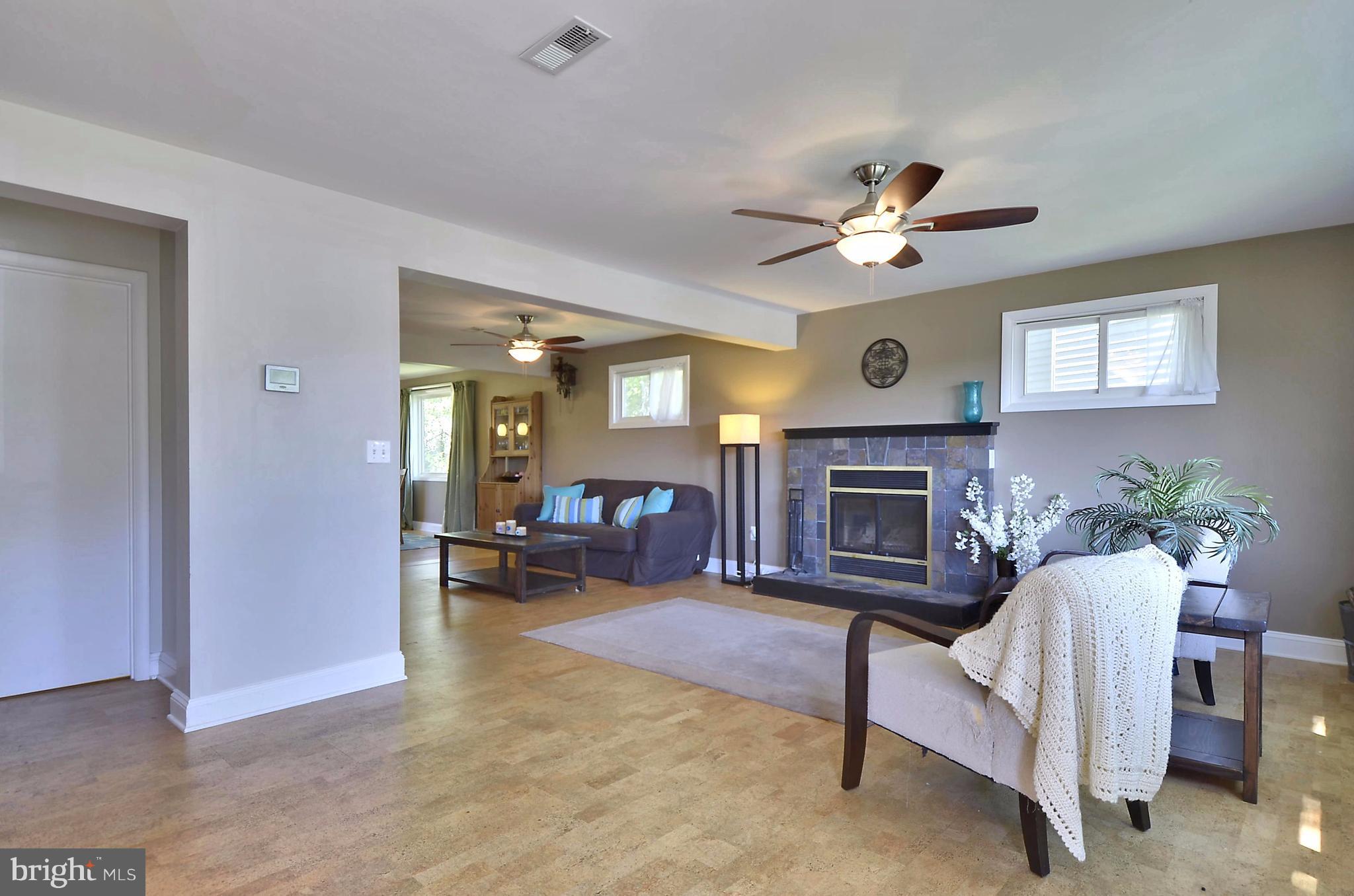 223 Rollingfield Road Catonsville, MD 21228 - Photo 5 of 30 Living Room entrance