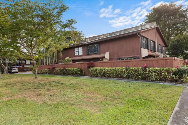 $395,000 | Snapper Creek West, Miami, FL 33173