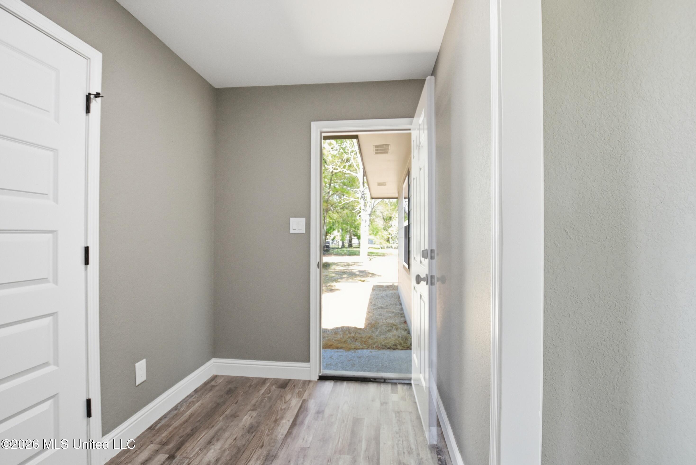 5131 Jefferson Avenue Moss Point, MS 39563 - Photo 16 of 17 DSC_0062