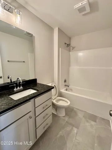 $2,000 | 1404 Hartley Lane, Unit C, Greenville, NC 27834