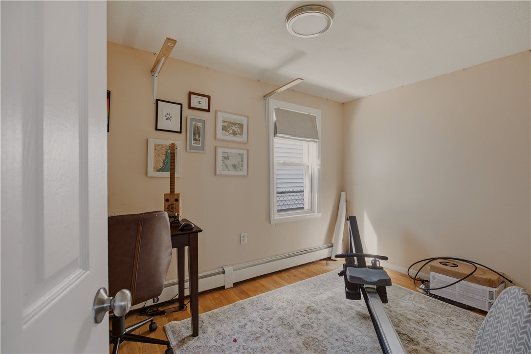 6 Murphy Avenue Bristol, RI 02809 - Photo 9 of 37