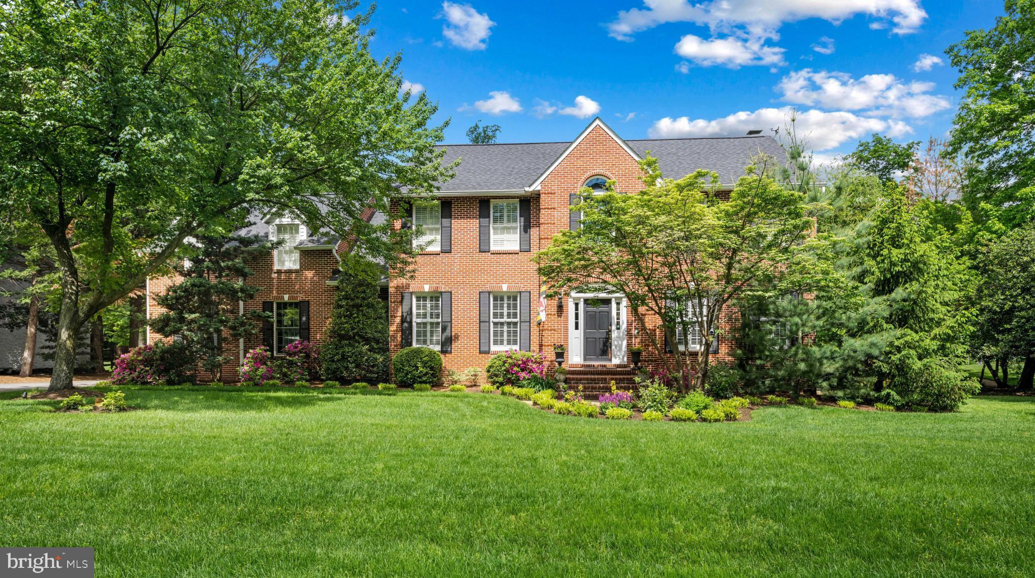 42 Poplar Point Road Edgewater, MD 21037 - Photo 3 of 63 a front view of house with yard and green space
