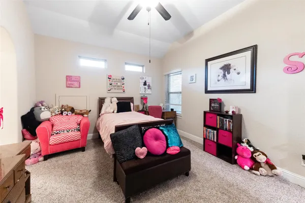 $779,900 | 1026 Pleasant Pines Lane, Pinehurst, TX 77362