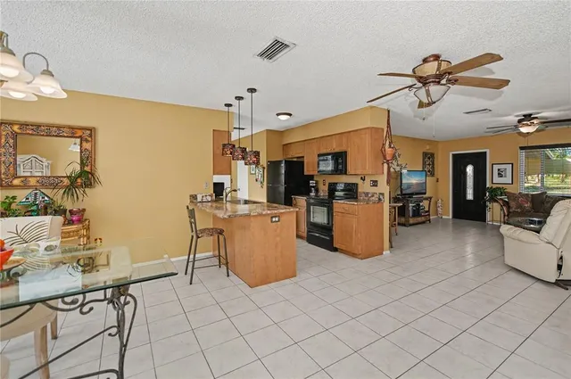 $249,999 | 242 Annapolis Lane, Rotonda West, FL 33947