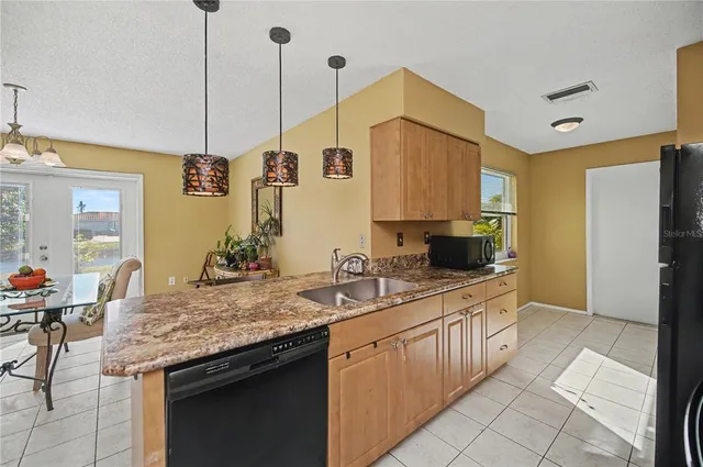 $249,999 | 242 Annapolis Lane, Rotonda West, FL 33947