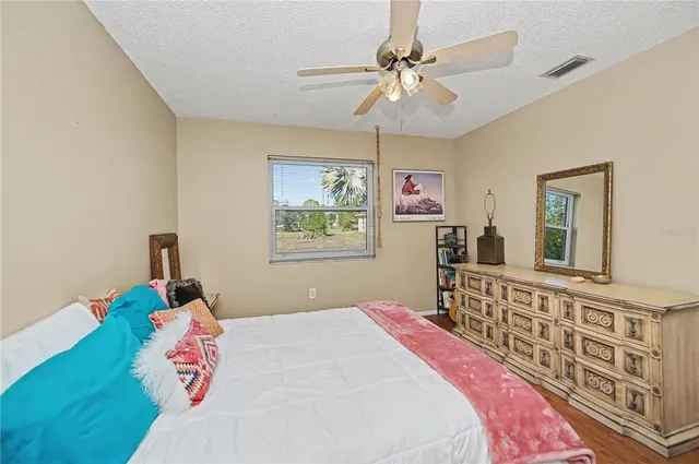 $249,999 | 242 Annapolis Lane, Rotonda West, FL 33947