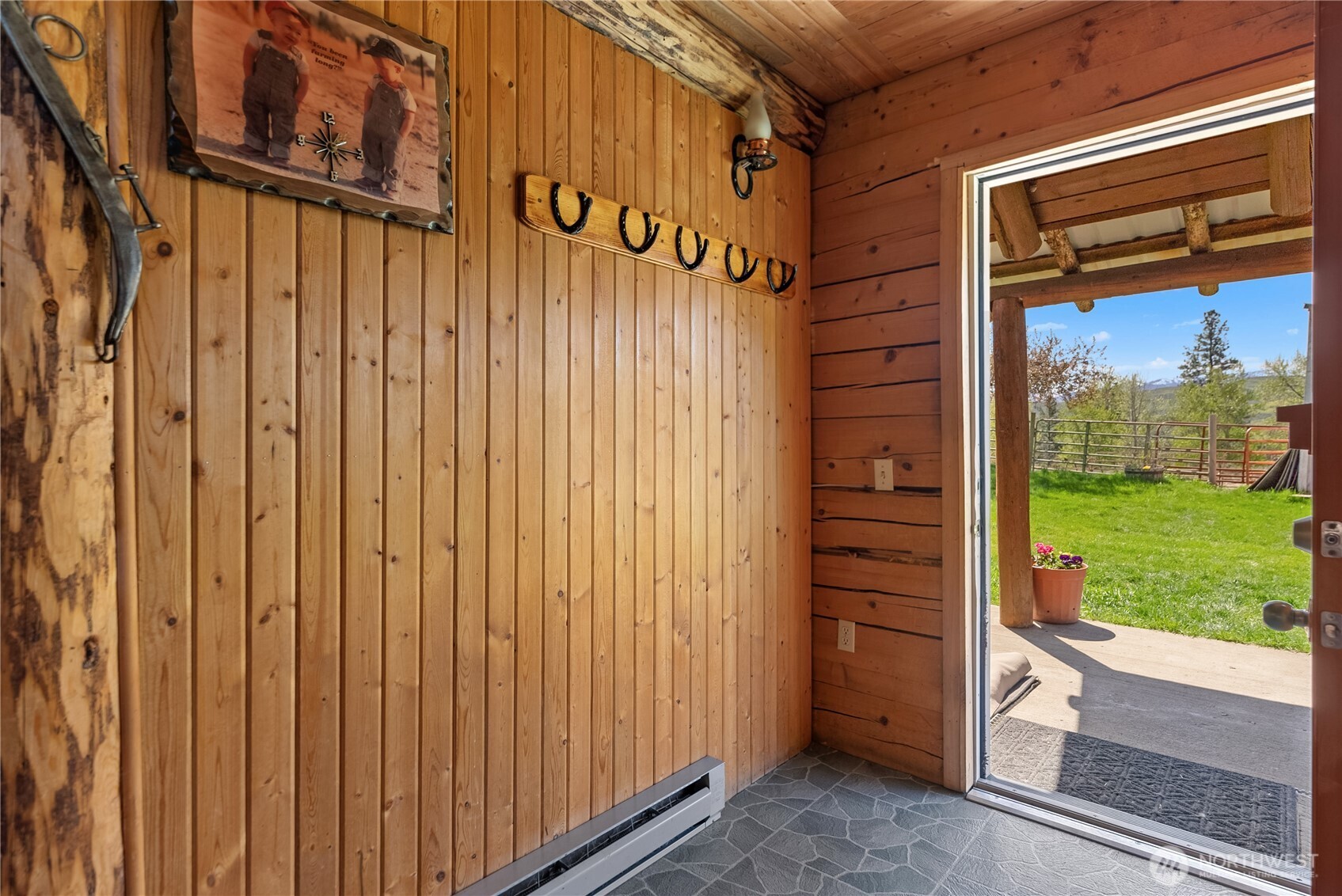364 East Chewuch Road Winthrop, WA 98862 - Photo 11 of 40 Gallery Image 11