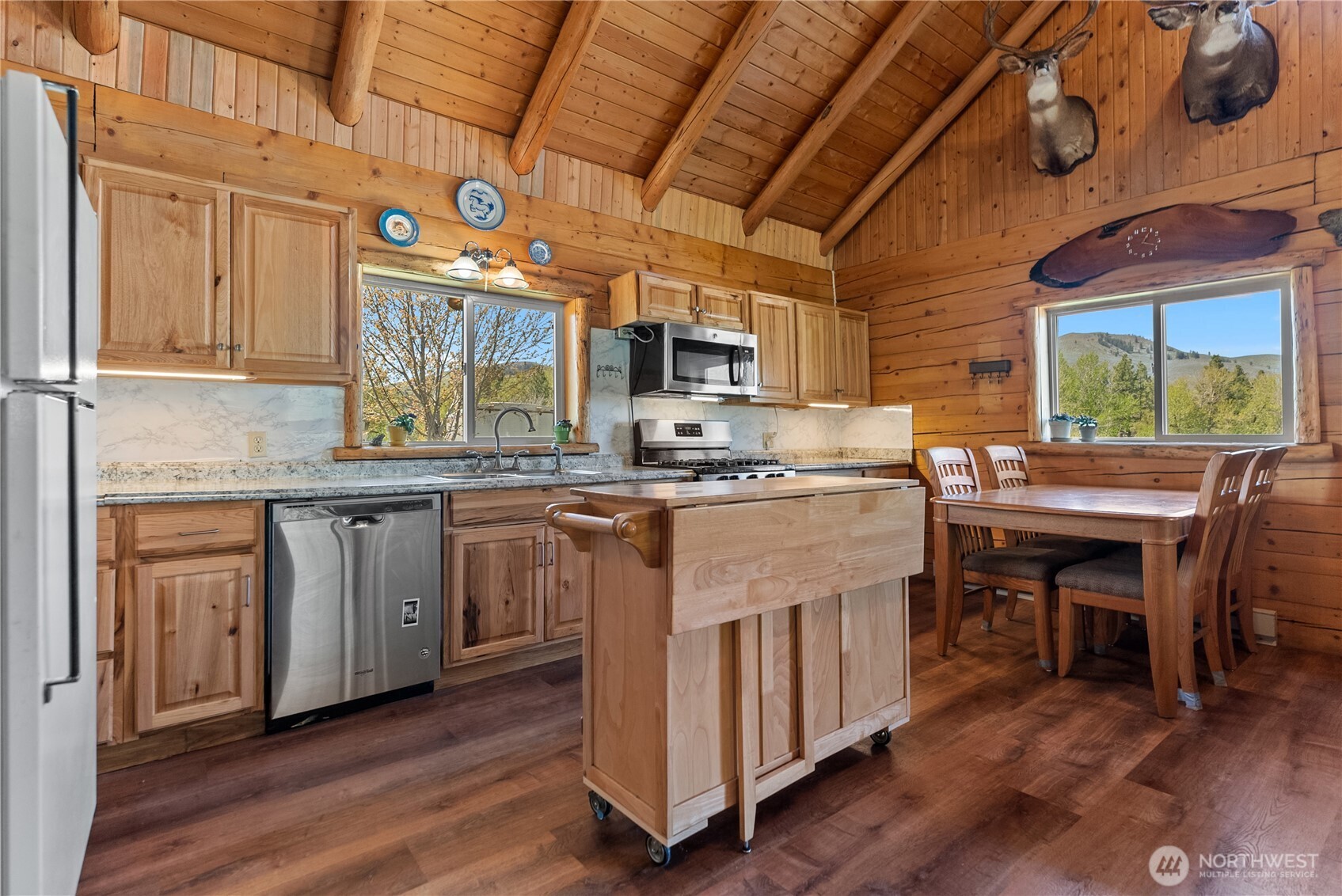 364 East Chewuch Road Winthrop, WA 98862 - Photo 17 of 40 Gallery Image 17