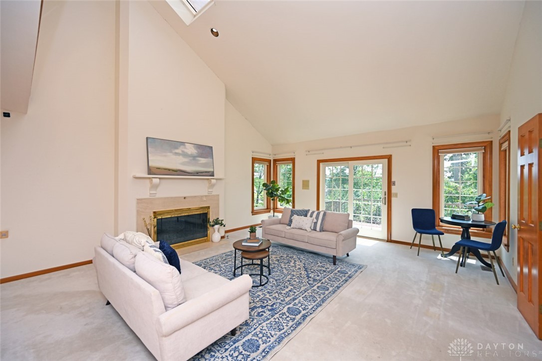 6015 Wilmer Road Cincinnati, OH 45247 - Photo 8 of 46 Gallery Image 8