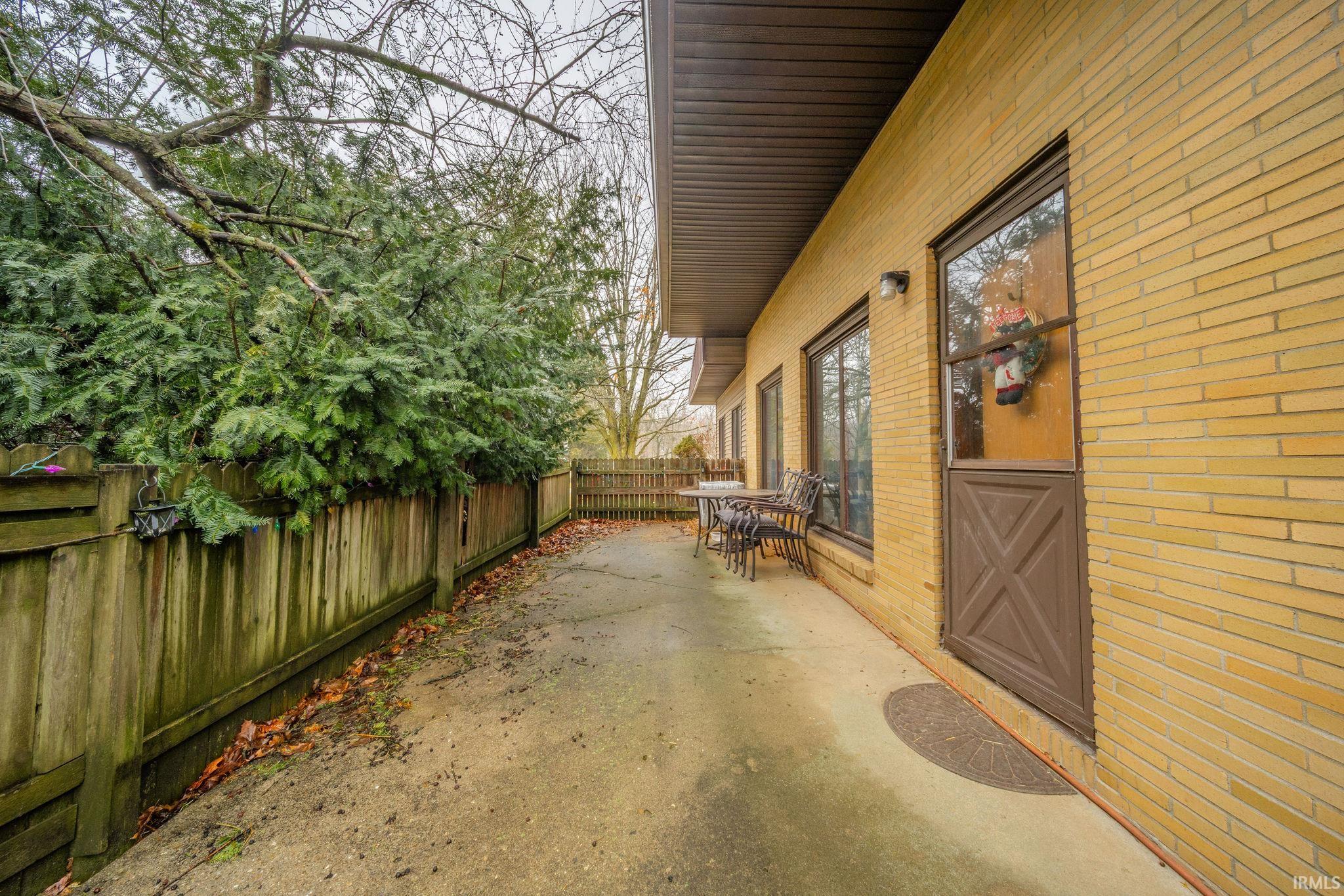 2136 Northwest Raintree Drive New Castle, IN 47362 - Photo 29 of 30