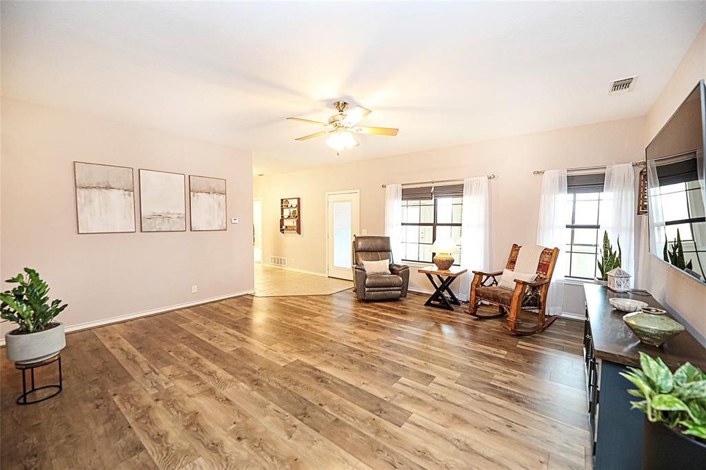 795 Beach Road Bowie, TX 76230 - Photo 21 of 40