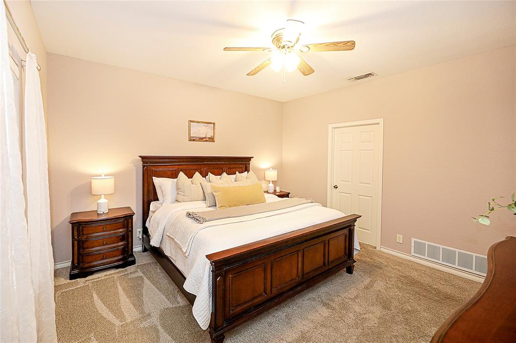 795 Beach Road Bowie, TX 76230 - Photo 28 of 40