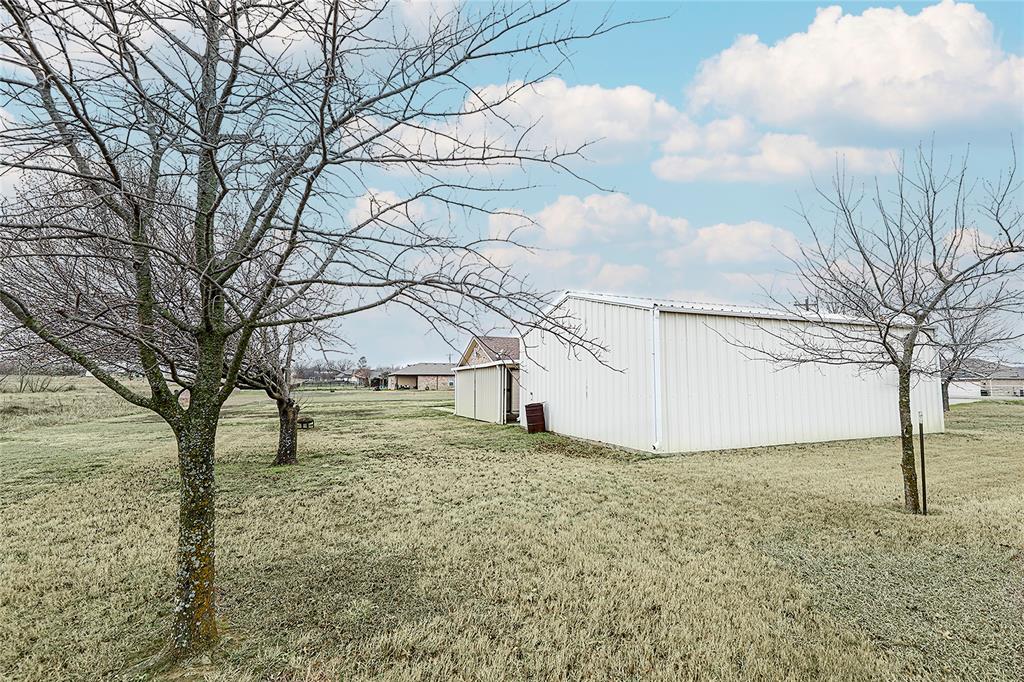 795 Beach Road Bowie, TX 76230 - Photo 35 of 40