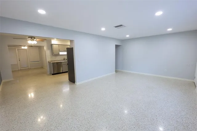 a view of empty room