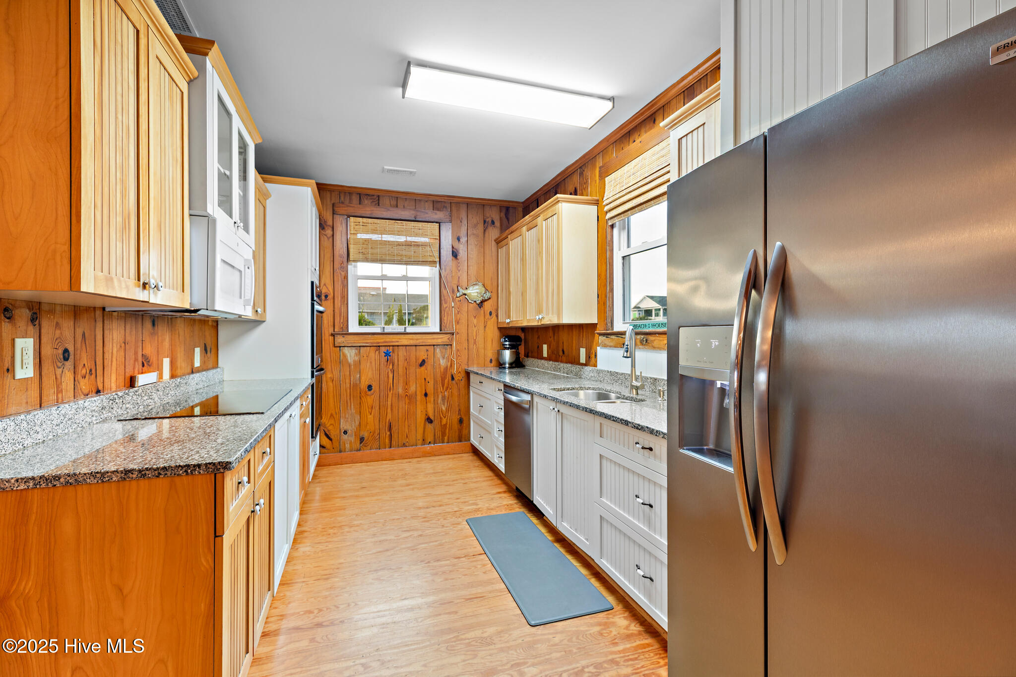 419 Caswell Beach Road Oak Island, NC 28465 - Photo 9 of 105 419 Caswell Beach Road-53