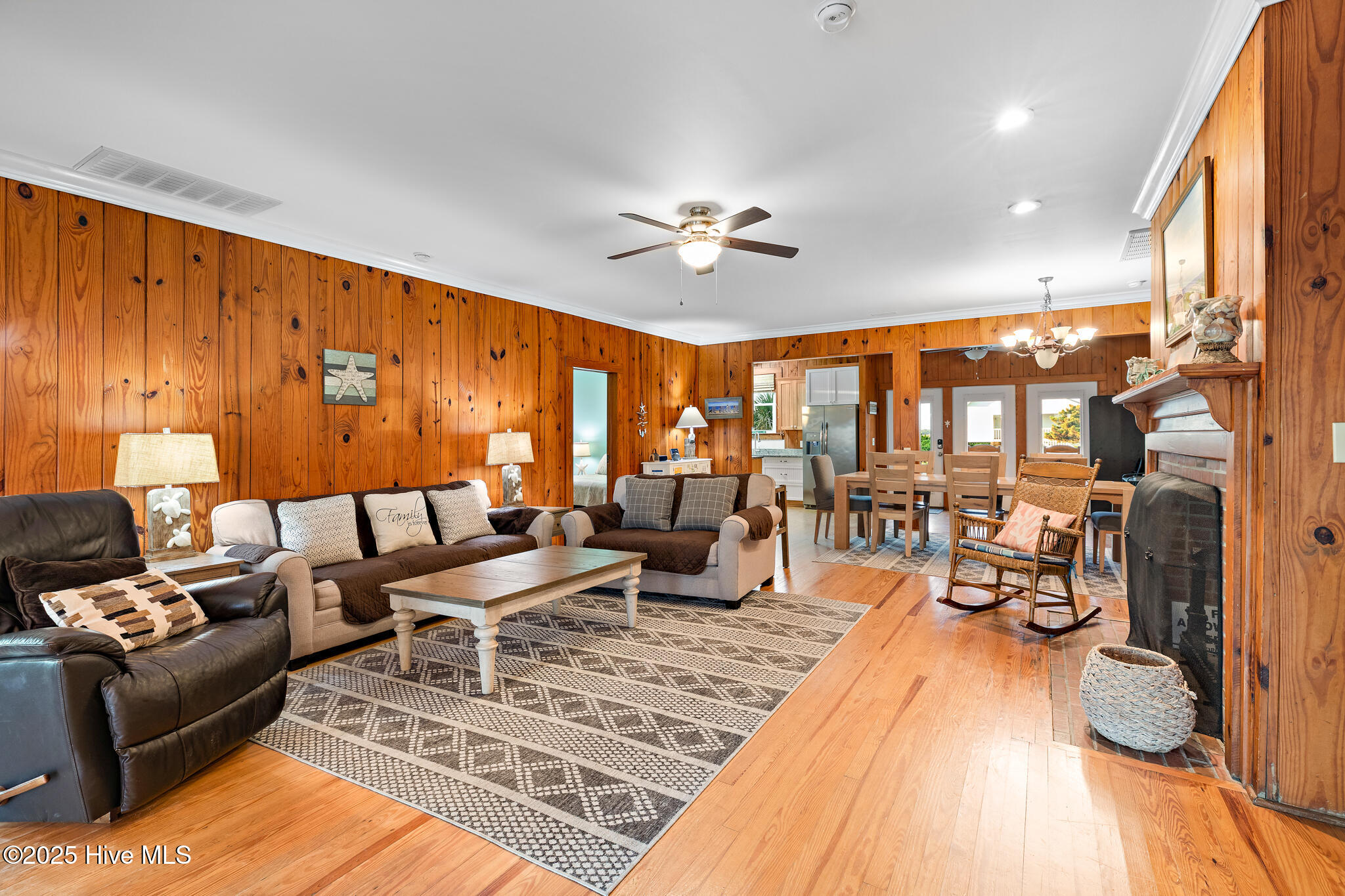 419 Caswell Beach Road Oak Island, NC 28465 - Photo 17 of 105 419 Caswell Beach Road-62