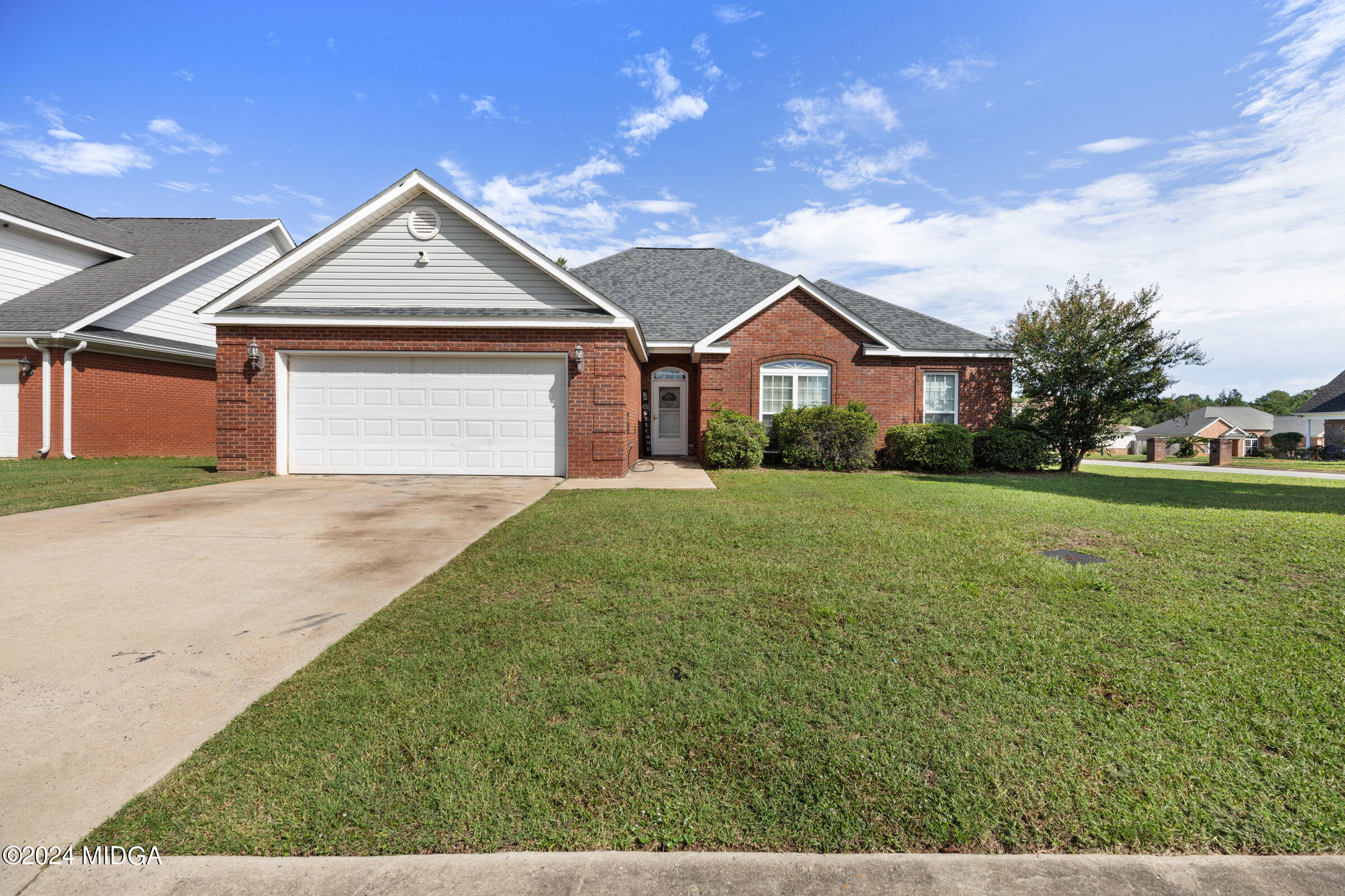 101 Roya Court Warner Robins, GA 31088 - Photo 1 of 16 Front