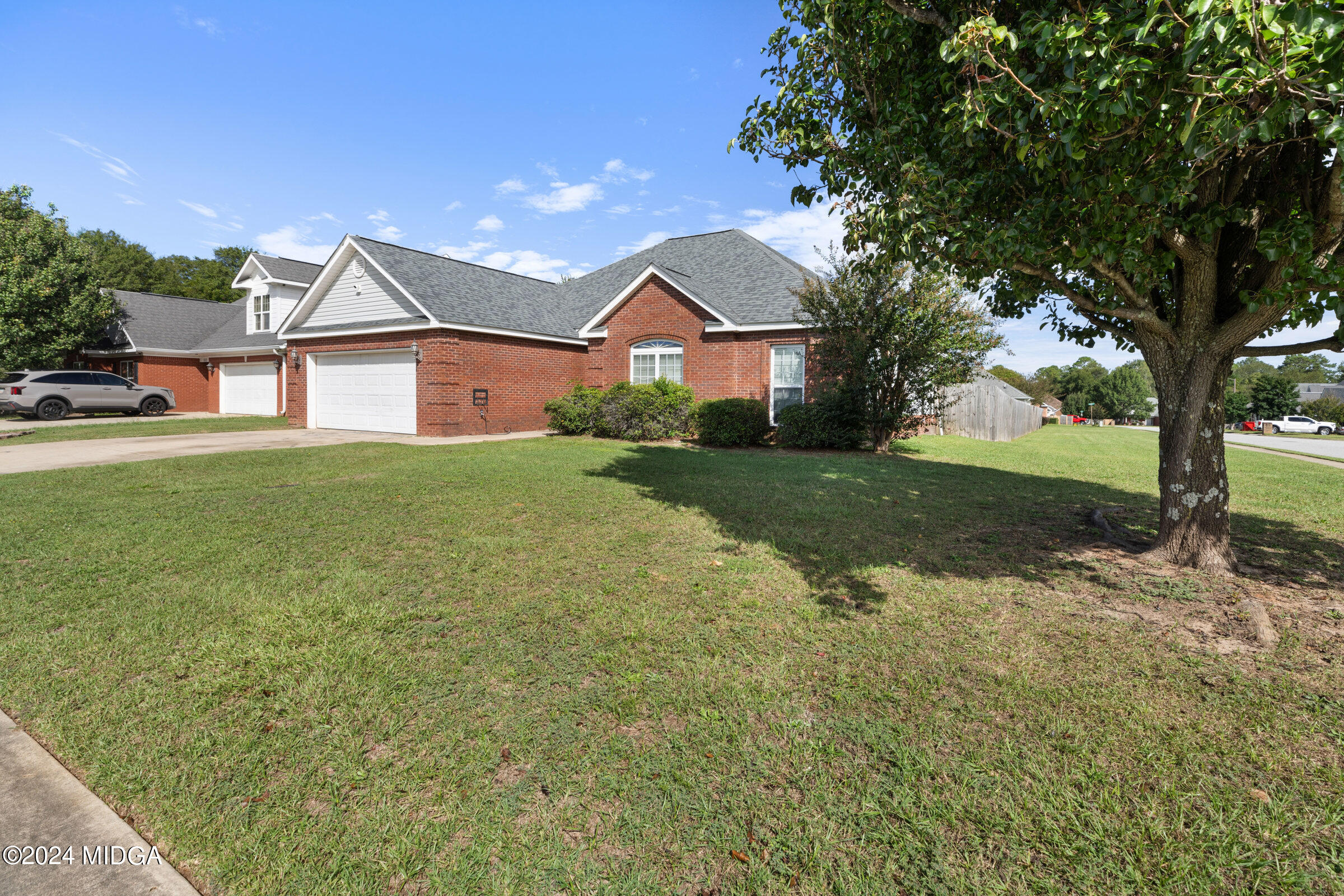 101 Roya Court Warner Robins, GA 31088 - Photo 4 of 16 4_241001_abell-real-estate-media_0004