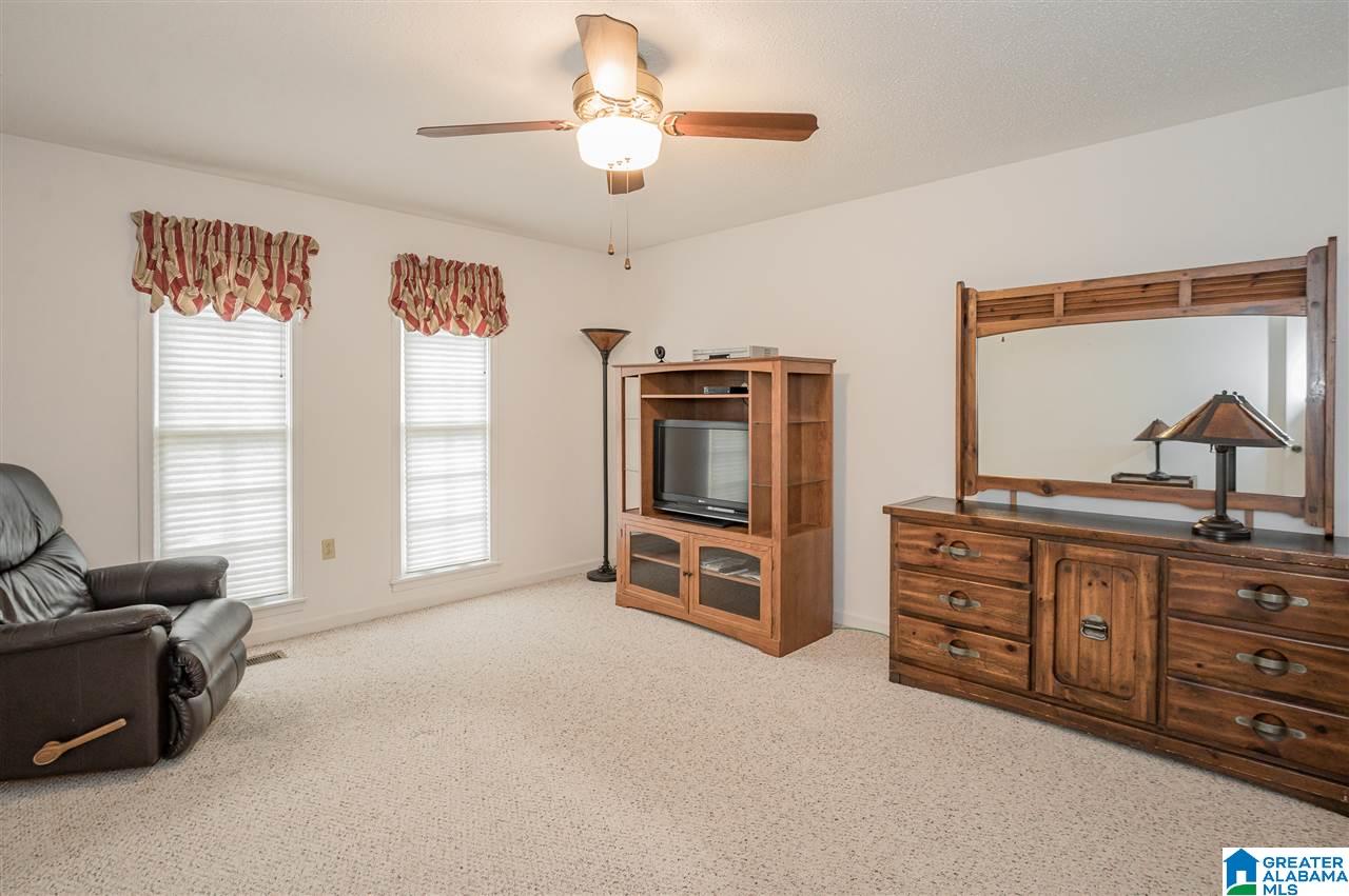 681 Valley View Road Pelham, AL 35124 - Photo 29 of 39
