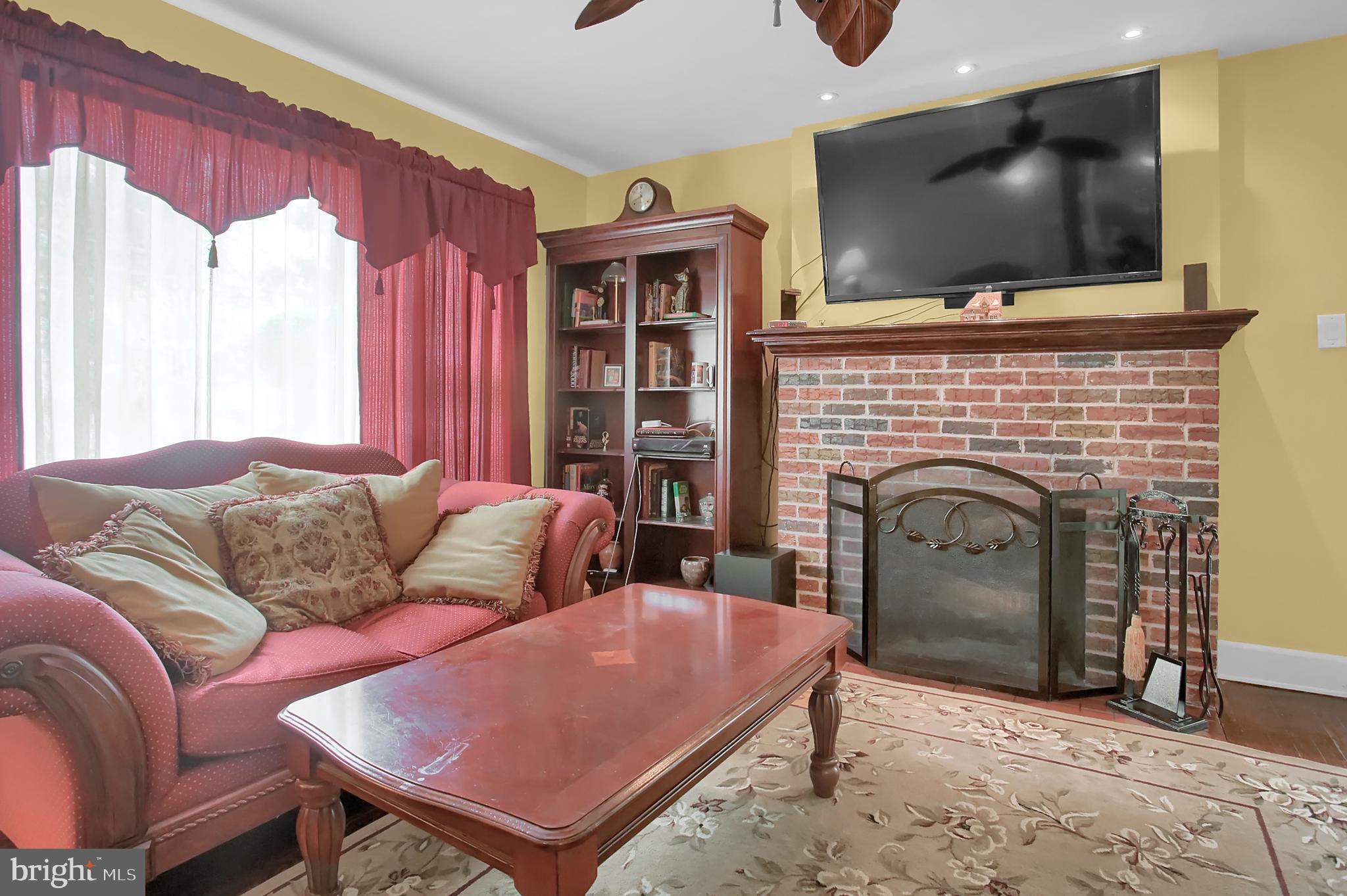 5609 Devonshire Road Harrisburg, PA 17112 - Photo 6 of 39 Gallery Image 6