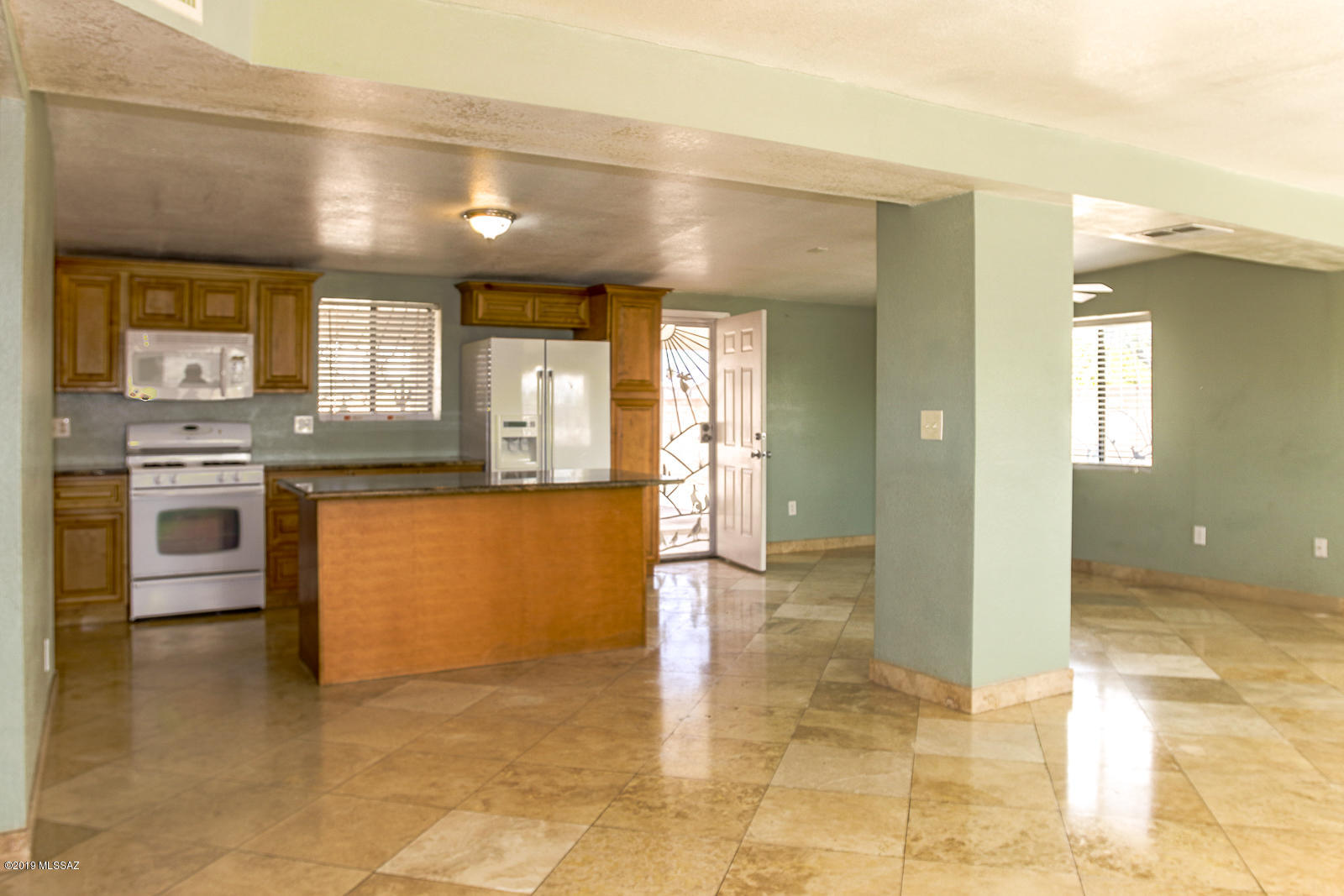 4027 East Drexel Road Tucson, AZ 85706 - Photo 1 of 27 Gallery Image 1
