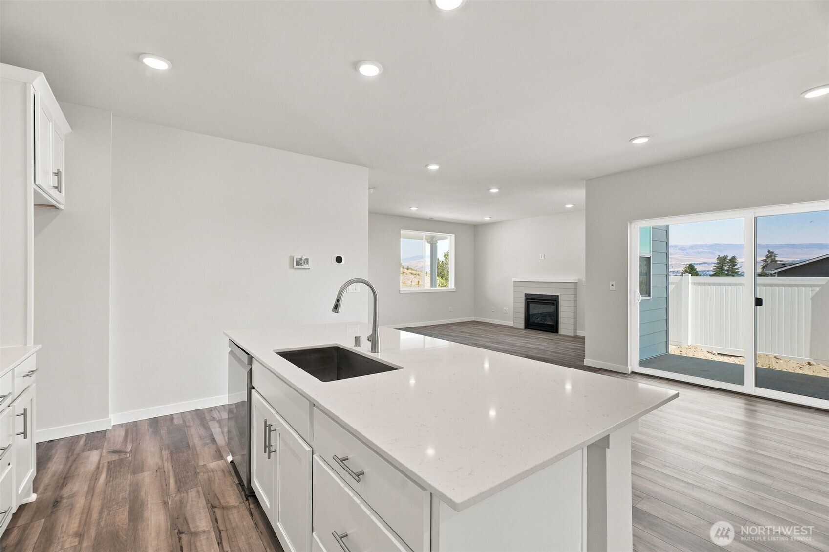 2141 Maple Street Wenatchee, WA 98801 - Photo 16 of 34 Gallery Image 16