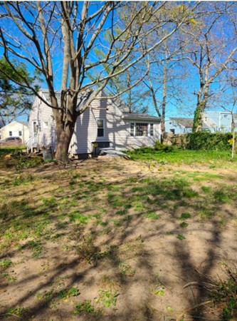 15 Baxter Road Barnstable, MA 02601 - Photo 3 of 22