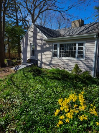 15 Baxter Road Barnstable, MA 02601 - Photo 4 of 22
