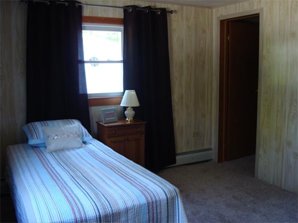 47 Longboat Road Wareham, MA 02576 - Photo 12 of 21 Gallery Image 12