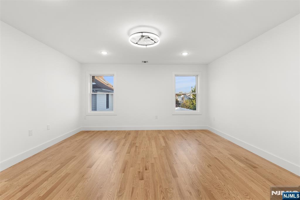 459 Washington Avenue Rutherford, NJ 07070 - Photo 32 of 39