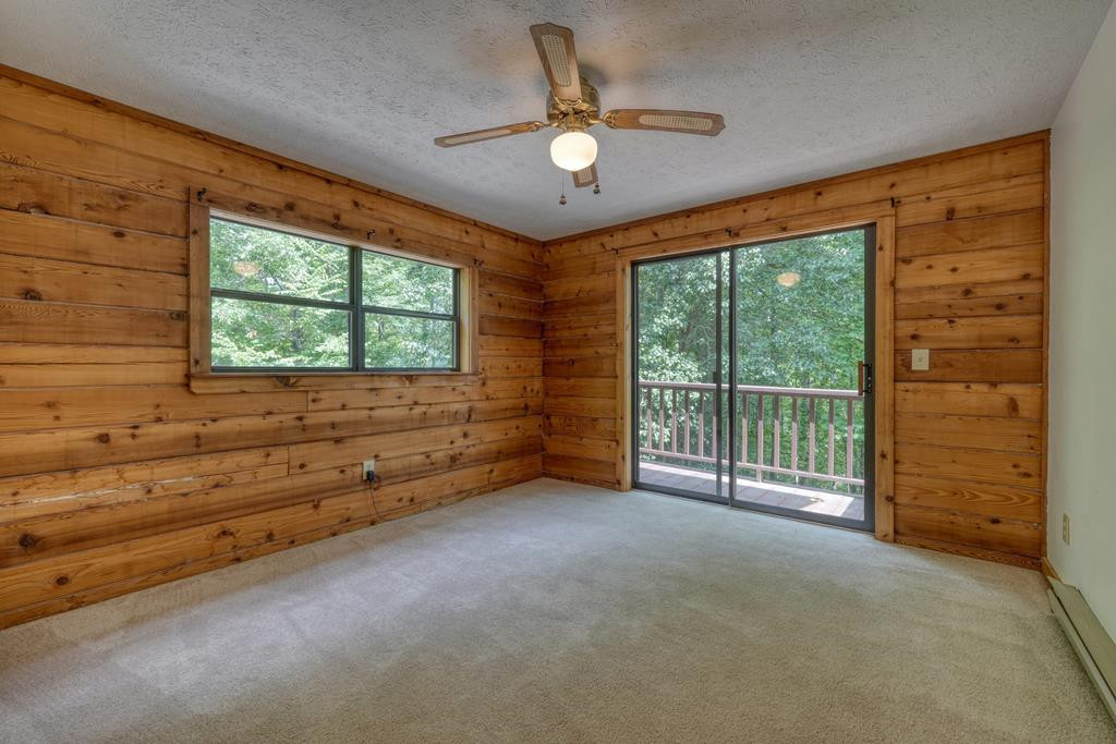 830 Hunter Ridge Murphy, NC 28906 - Photo 19 of 41 Main Level Bedroom