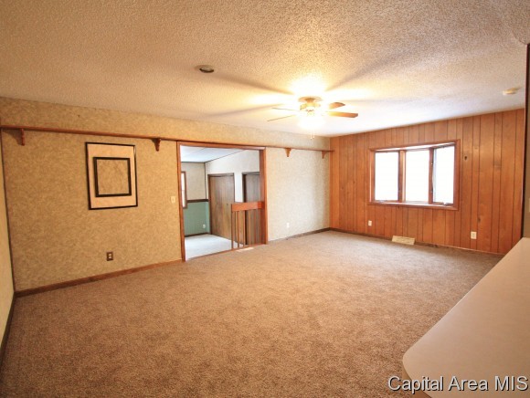 445 Armor Road Springfield, IL 62704 - Photo 4 of 14