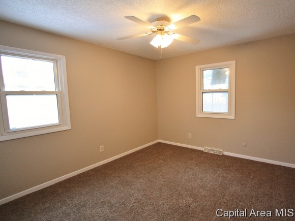 445 Armor Road Springfield, IL 62704 - Photo 8 of 14