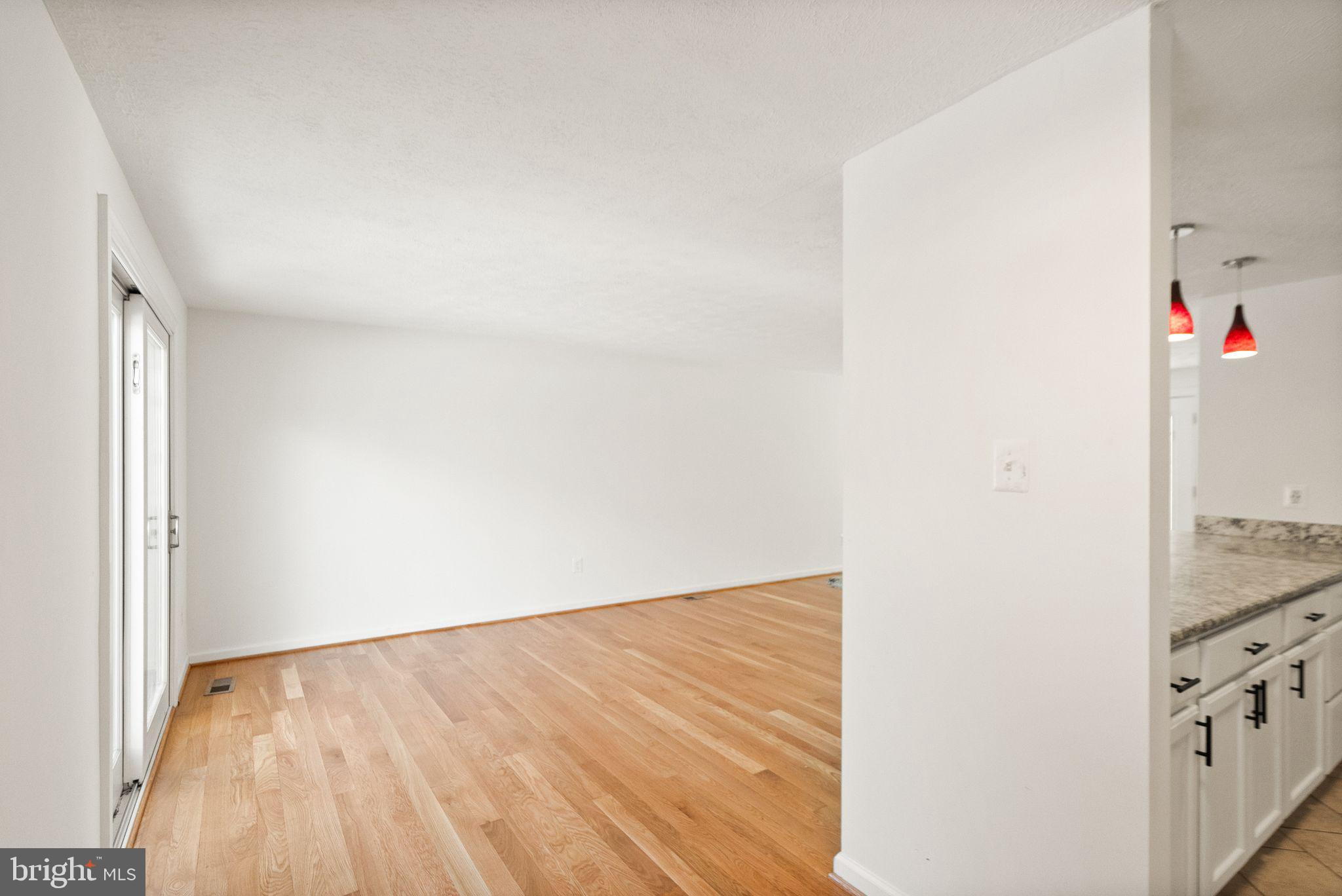 2280 Cocquina Drive Reston, VA 20191 - Photo 16 of 66