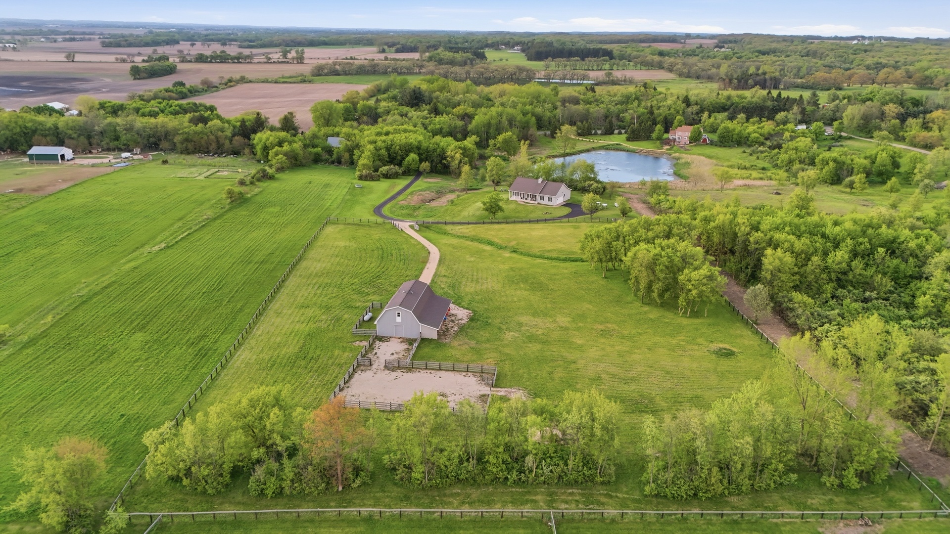 20809 Bunker Hill Road Marengo, IL 60152 - Photo 5 of 44